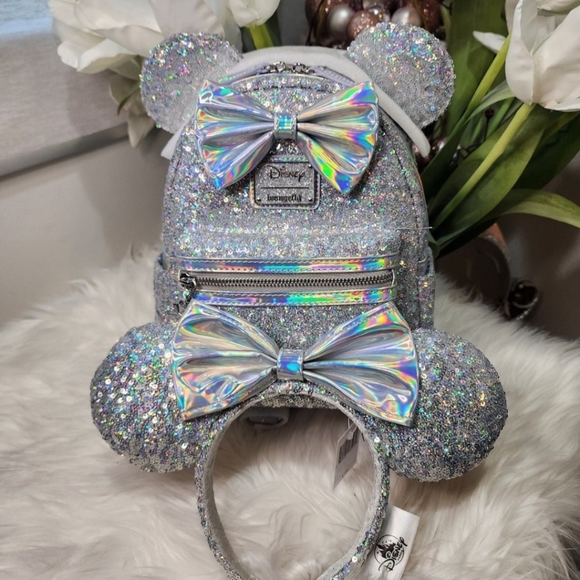 Holographic Sequin Loungefly Backpack&&Ears new